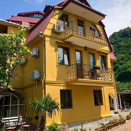 Deluxe Guest House Kwariati Exterior foto