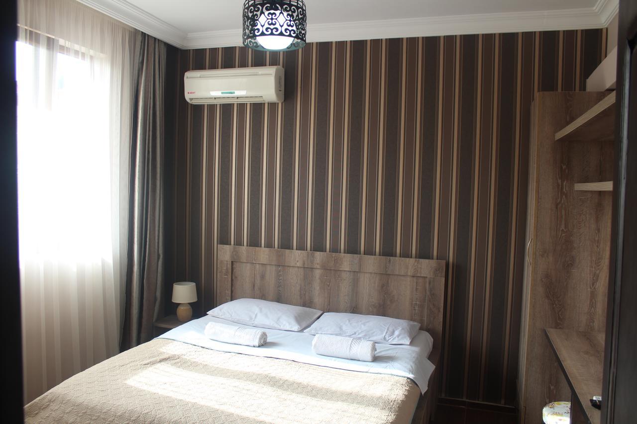 Deluxe Guest House Kwariati Exterior foto